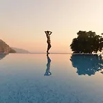 Ξενοδοχείο Lissiya 4*