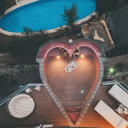 Lissiya 4* 파랄리아